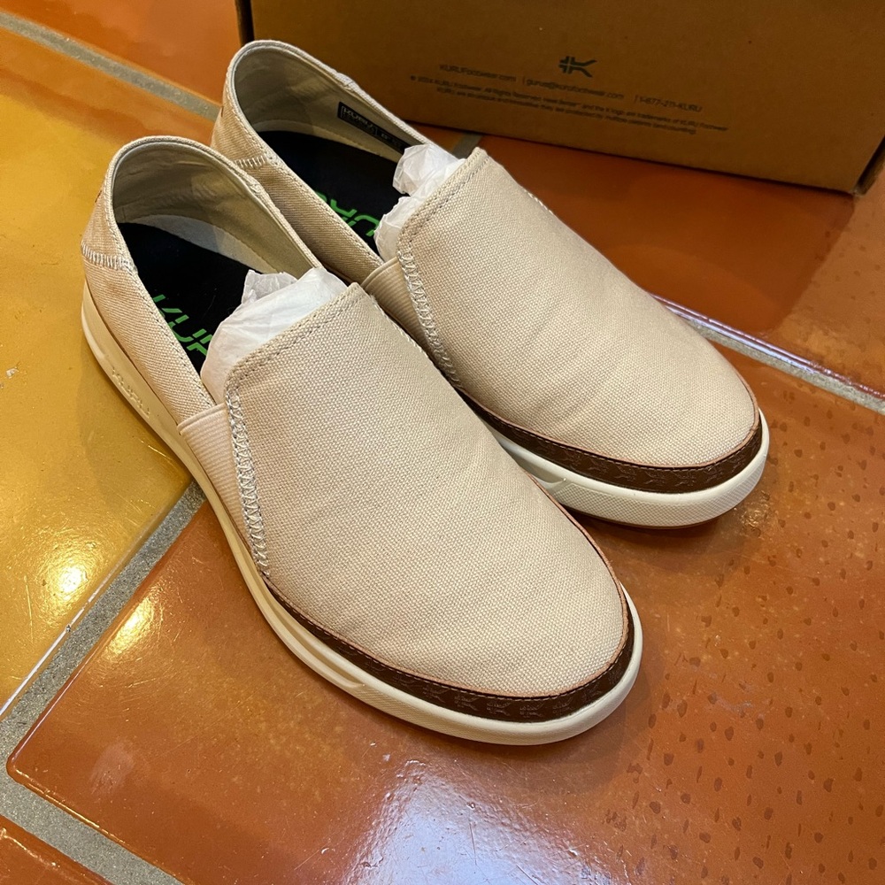 Kuru Roam Atla slip on shoe